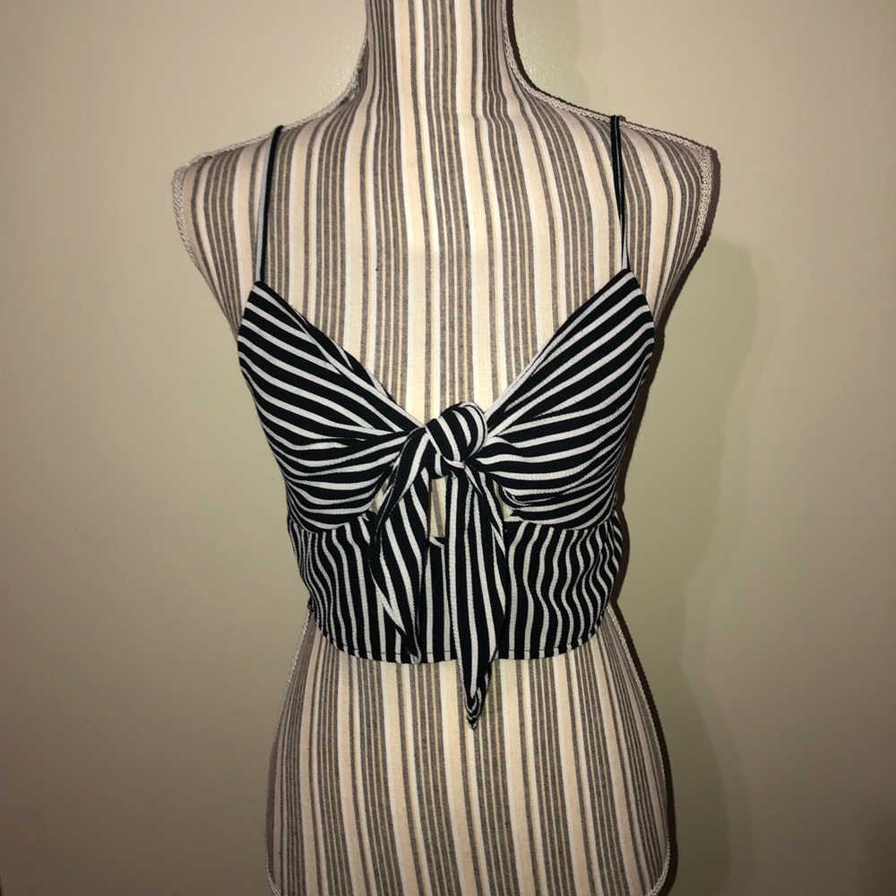Black and White top